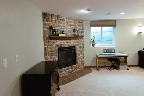 Living - w6548 Ethan Drive, Appleton, WI 54915 photo 4 of 6