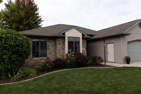Exterior - w6548 Ethan Drive, Appleton, WI 54915 photo 10 of 10