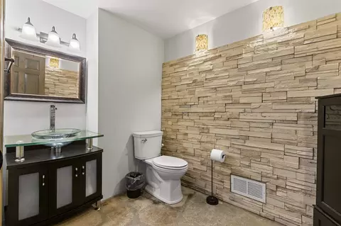 Bath - 8458 N Cherry Rd, Algoma, WI 54201 photo 5 of 6