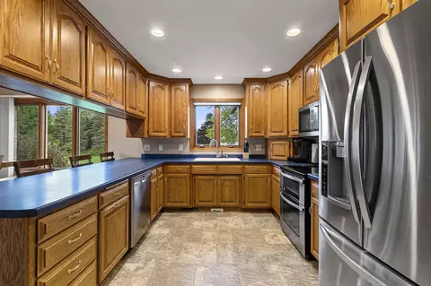 Kitchen - 8458 N Cherry Rd, Algoma, WI 54201 photo 4 of 9