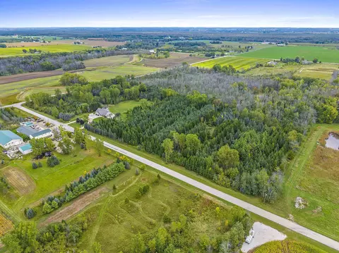 View/Area - 8458 N Cherry Rd, Algoma, WI 54201 photo 7 of 9