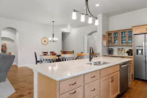 Kitchen - 5775 N Osprey Dr, Appleton, WI 54913 photo 5 of 7