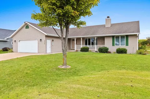 2538 Jake Dr, New Franken, WI 54229