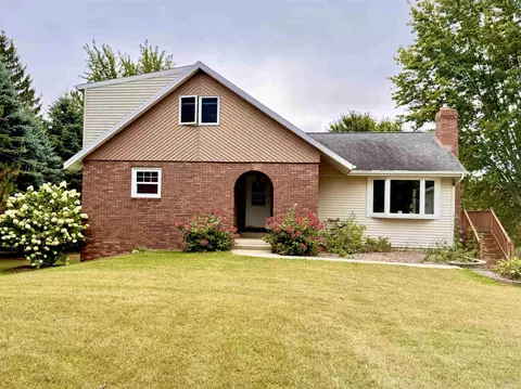 7779 County Rd S, Sobieski, WI 54171