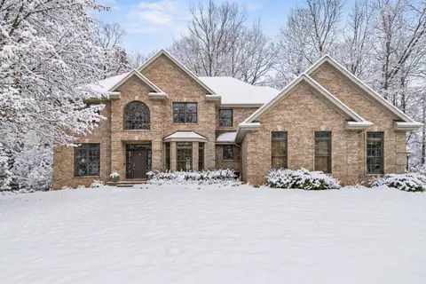 4327 Hilton Head Dr, Oneida, WI 54155