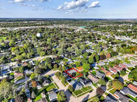 View/Area - 1025 W Roberts Ave, Appleton, WI 54914 photo 6 of 9