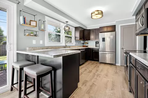 Kitchen - 1025 W Roberts Ave, Appleton, WI 54914 photo 3 of 7