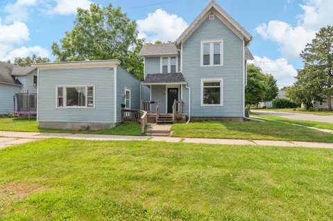 203 Whitney St, Kaukauna, WI 54130