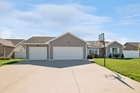 830 Roth Rd, De Pere, WI 54115