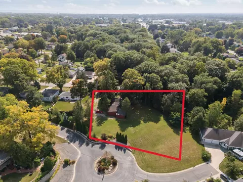 View/Area - 10 Embrey Ct, Appleton, WI 54915 photo 5 of 6