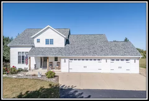w8512 Quiet Lane, Hortonville, WI 54944