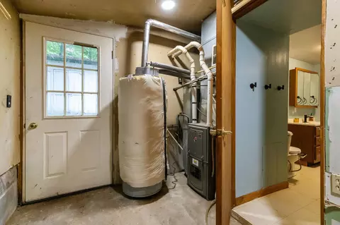 Entry Way - w3916 Saxeville Road, Pine River, WI 54965 photo 1 of 1