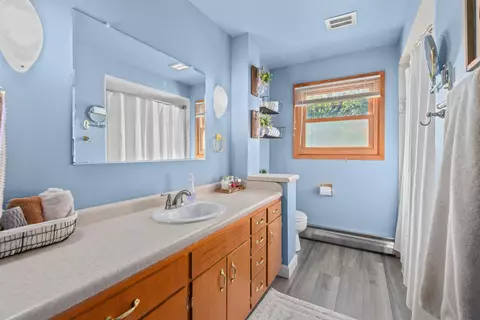 Bath - 1343 W Franklin St, Appleton, WI 54914 photo 2 of 3