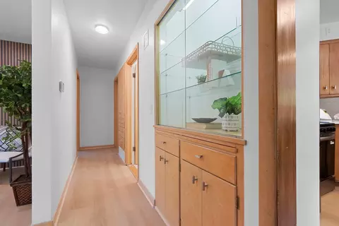 Entry Way - 630 W Riverview Dr, Appleton, WI 54915 photo 4 of 5