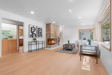Living - 630 W Riverview Dr, Appleton, WI 54915 photo 1 of 6