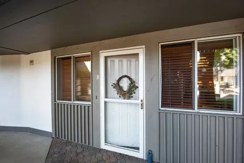1001 S Oneida St #1B, Appleton, WI 54915