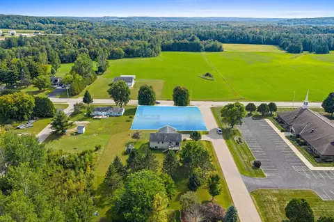 View/Area - 1150 Schabow St, Gresham, WI 54128 photo 9 of 9