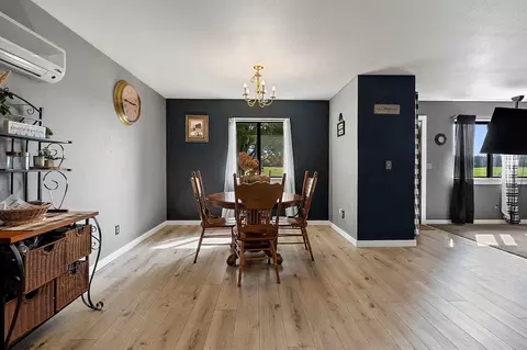 Dining - 1150 Schabow St, Gresham, WI 54128 photo 3 of 3