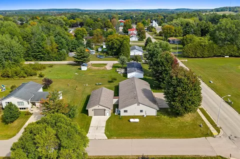 View/Area - 1150 Schabow St, Gresham, WI 54128 photo 6 of 9