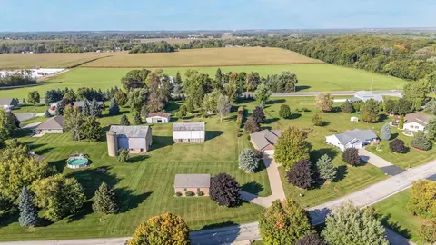 View/Area - 4180 W Earthrock Rd, Appleton, WI 54913 photo 4 of 9