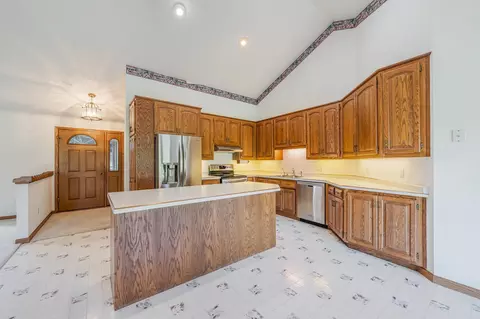 Kitchen - 4180 W Earthrock Rd, Appleton, WI 54913 photo 1 of 5