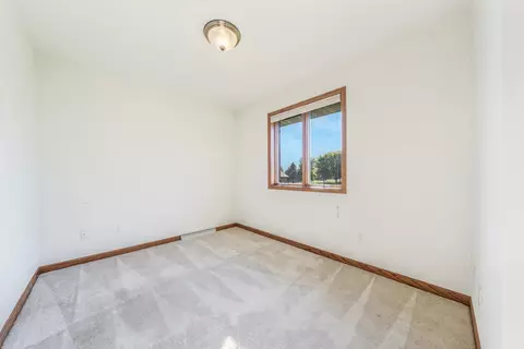 Bedroom - 4180 W Earthrock Rd, Appleton, WI 54913 photo 3 of 8