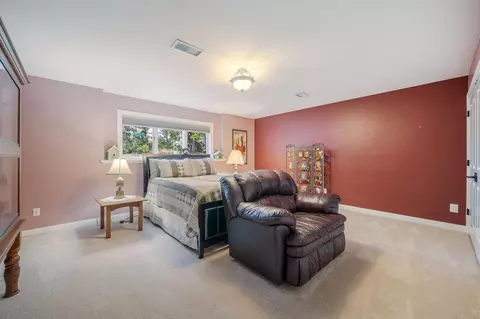 Bedroom - 2135 Cloudview Ct, Appleton, WI 54914 photo 2 of 5