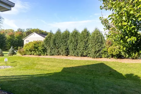 Exterior - 4847 N Mya Dr, Appleton, WI 54913 photo 10 of 10
