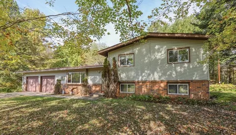 12422 N Branch Rd, Suring, WI 54174