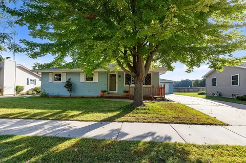 324 S Matthias St, Appleton, WI 54915