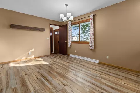 Living - 324 S Matthias St, Appleton, WI 54915 photo 4 of 6