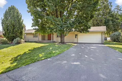 521 W Seneca Dr, Appleton, WI 54911 photo 38