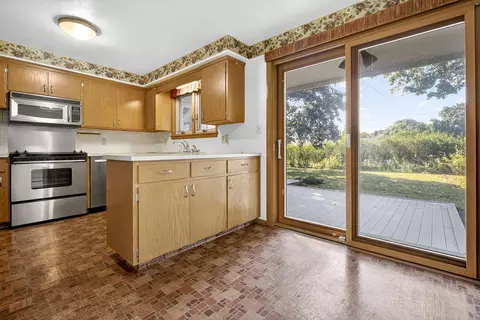 521 W Seneca Dr, Appleton, WI 54911 photo 17