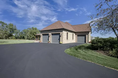 w3552 Equestrian Trail, Appleton, WI 54913 photo 16