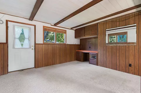 Living - 1344 E Zingler Ave, Shawano, WI 54166 photo 6 of 6