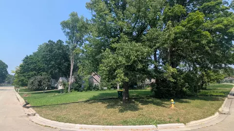2610 Sumac Pl, Green Bay, WI 54313