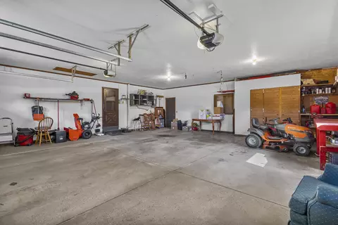 Other - 602 S Goldenrod Dr, Appleton, WI 54914 photo 4 of 15
