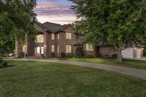 4354 Hilton Head Dr, Oneida, WI 54155