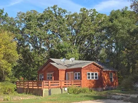 n1403 South White River Road, Wautoma, WI 54982