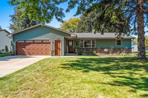 2815 S Kernan Ave, Appleton, WI 54915