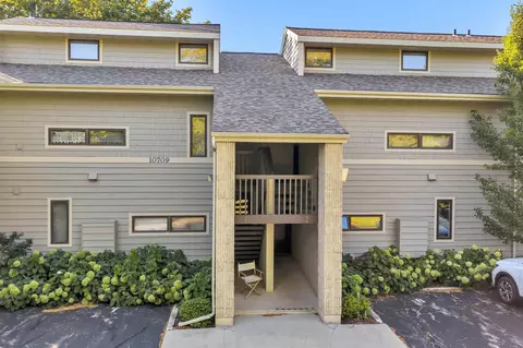 10709 S Spring Rd #8, Sister Bay, WI 54234