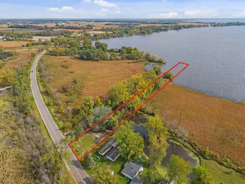 w597 County Road H, Fremont, WI 54940