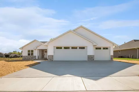 3581 W Hank Ave, De Pere, WI 54115
