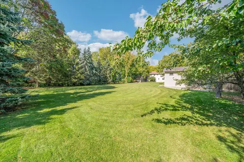 Exterior - 3339 S Blue Spruce Ln, Appleton, WI 54915 photo 11 of 13