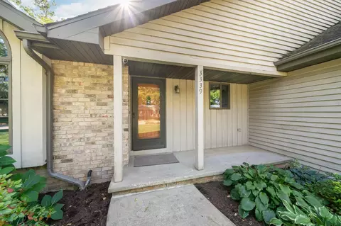 Exterior - 3339 S Blue Spruce Ln, Appleton, WI 54915 photo 4 of 13