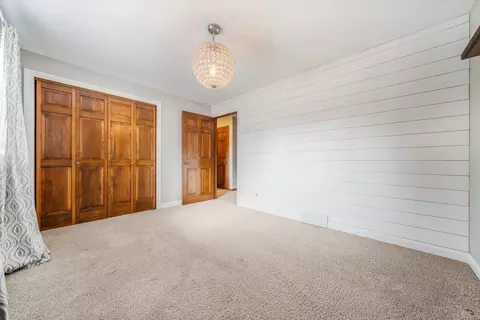 Bedroom - 3339 S Blue Spruce Ln, Appleton, WI 54915 photo 7 of 9