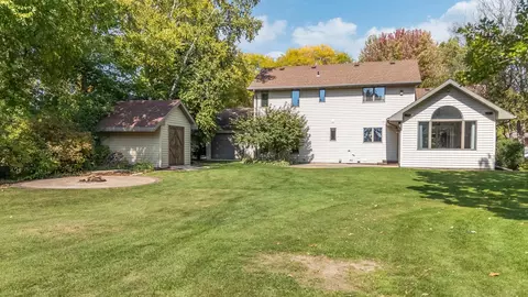 Exterior - 3339 S Blue Spruce Ln, Appleton, WI 54915 photo 6 of 13