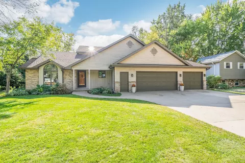 3339 S Blue Spruce Ln, Appleton, WI 54915