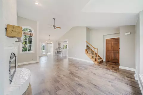 Living - 3339 S Blue Spruce Ln, Appleton, WI 54915 photo 2 of 5