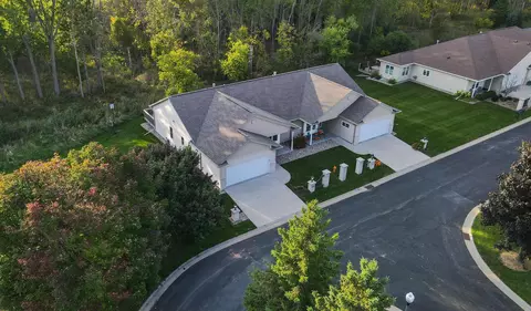 View/Area - 3198 W Ryegrass Dr, Appleton, WI 54913 photo 1 of 2